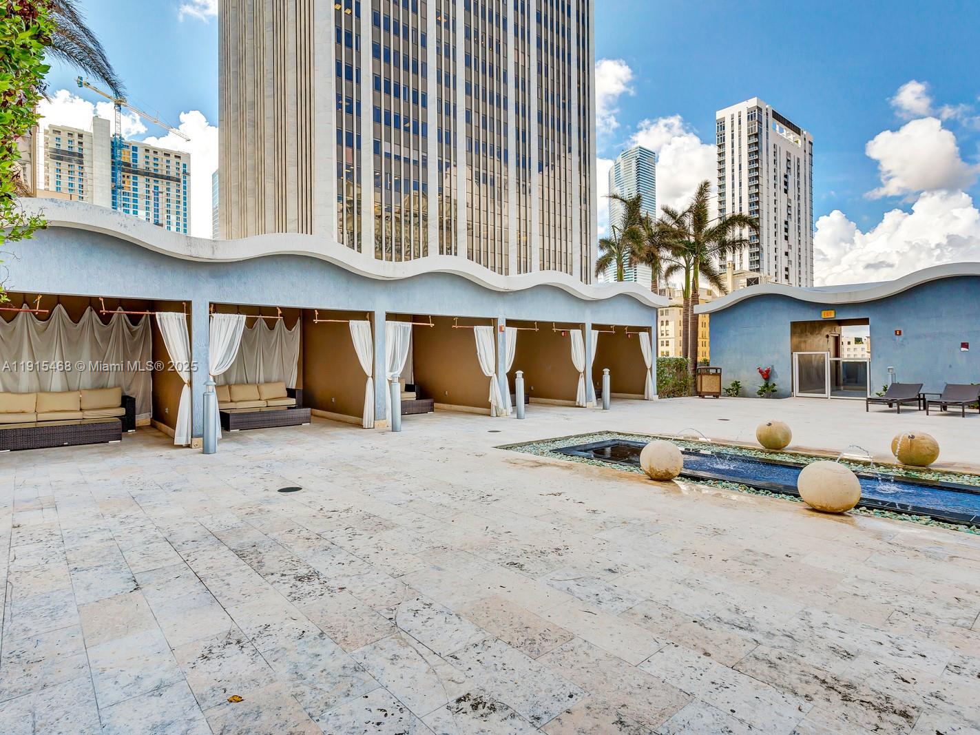 50 Biscayne Blvd #3902, Miami FL 33132