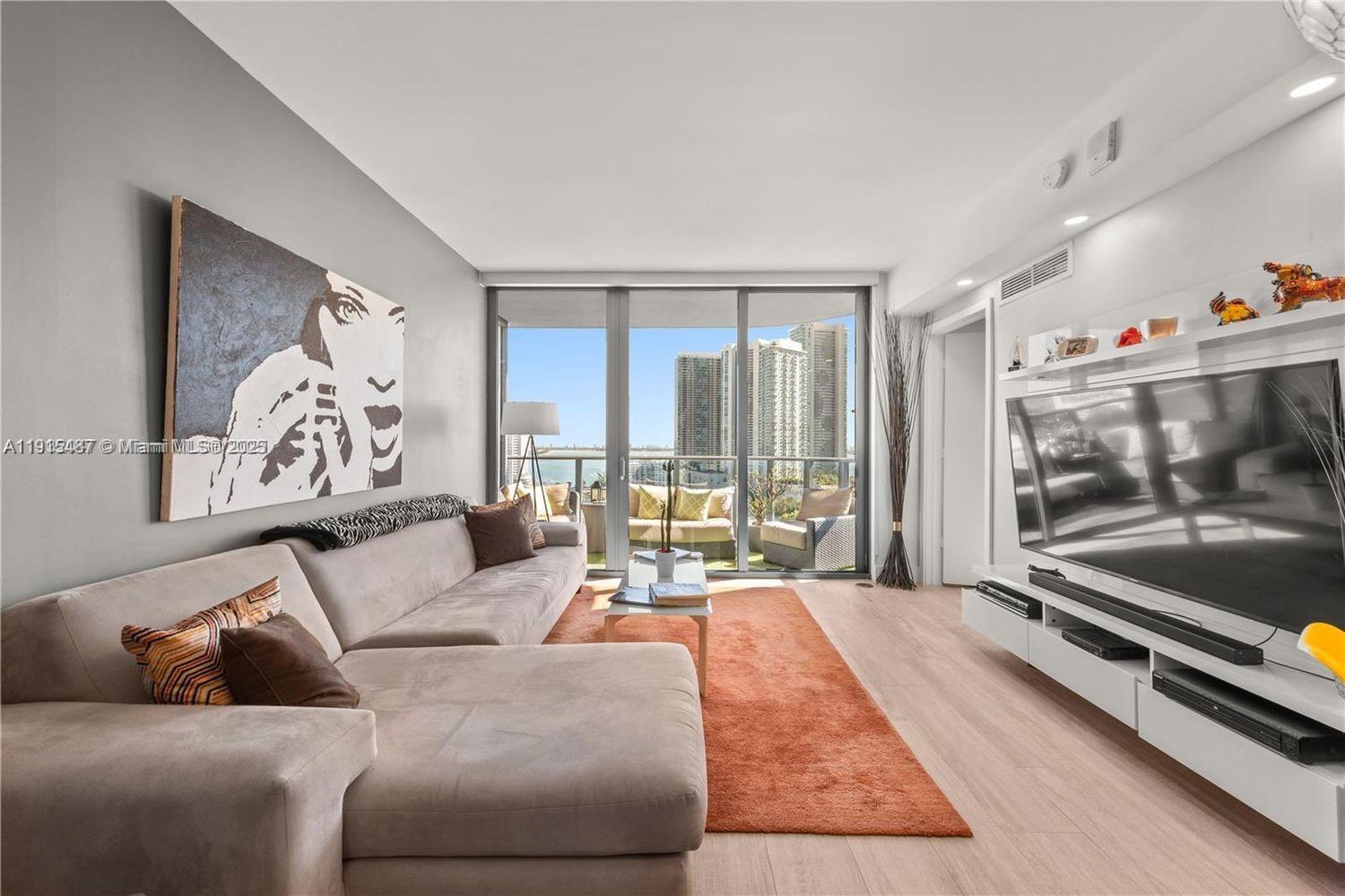 121 NE 34th St #1705, Miami FL 33137