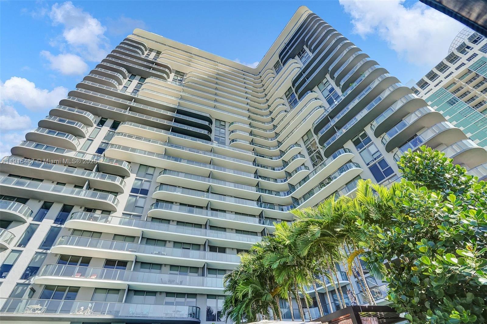 121 NE 34th St #1705, Miami FL 33137