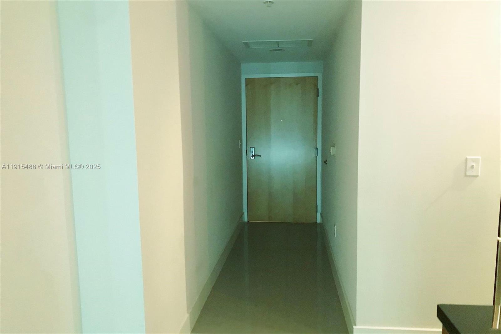 253 NE 2nd St #2706, Miami FL 33132