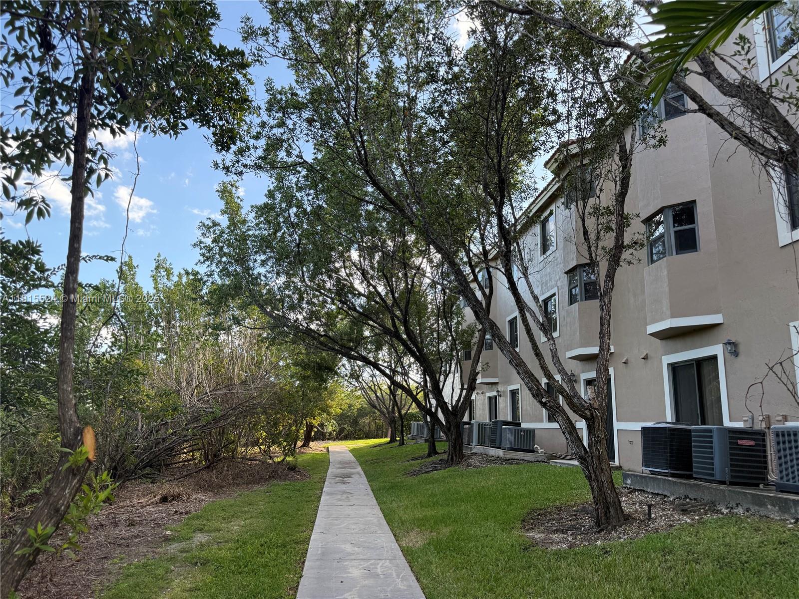 22901 SW 88th Pl #205, Cutler Bay FL 33190