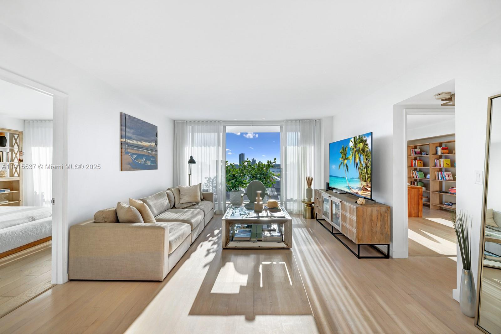 1800 Sunset Harbour Dr #803, Miami Beach FL 33139