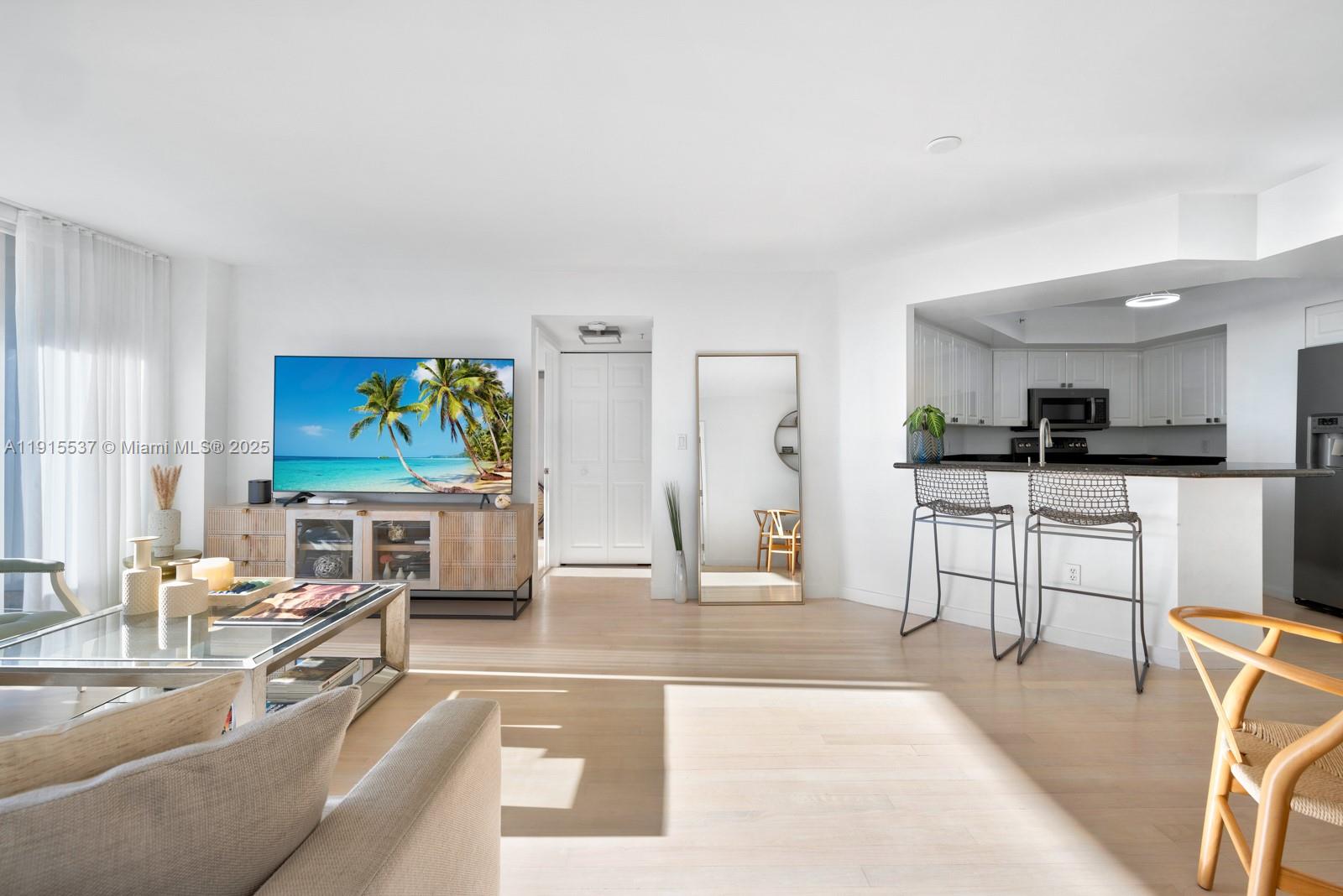 1800 Sunset Harbour Dr #803, Miami Beach FL 33139
