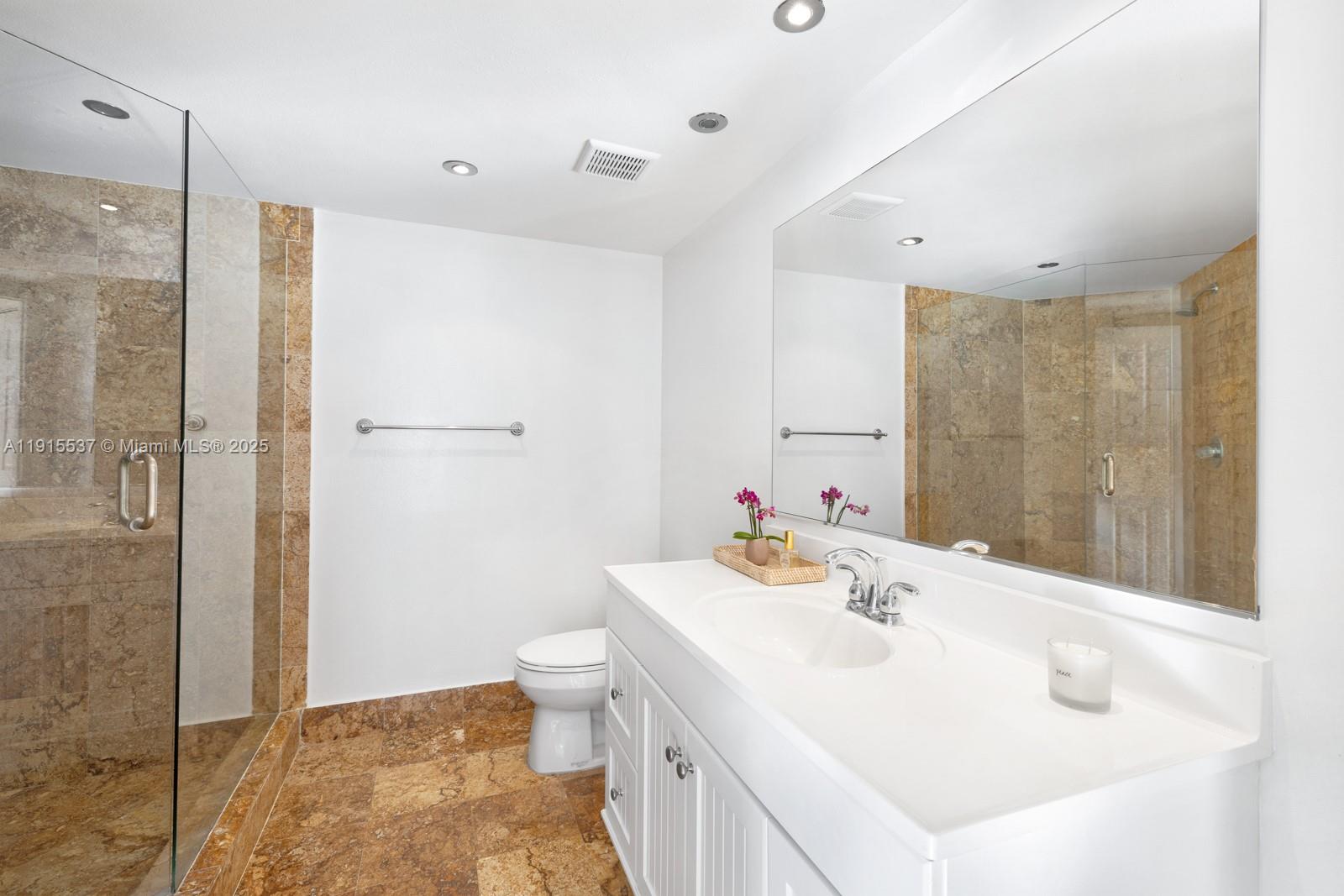 1800 Sunset Harbour Dr #803, Miami Beach FL 33139