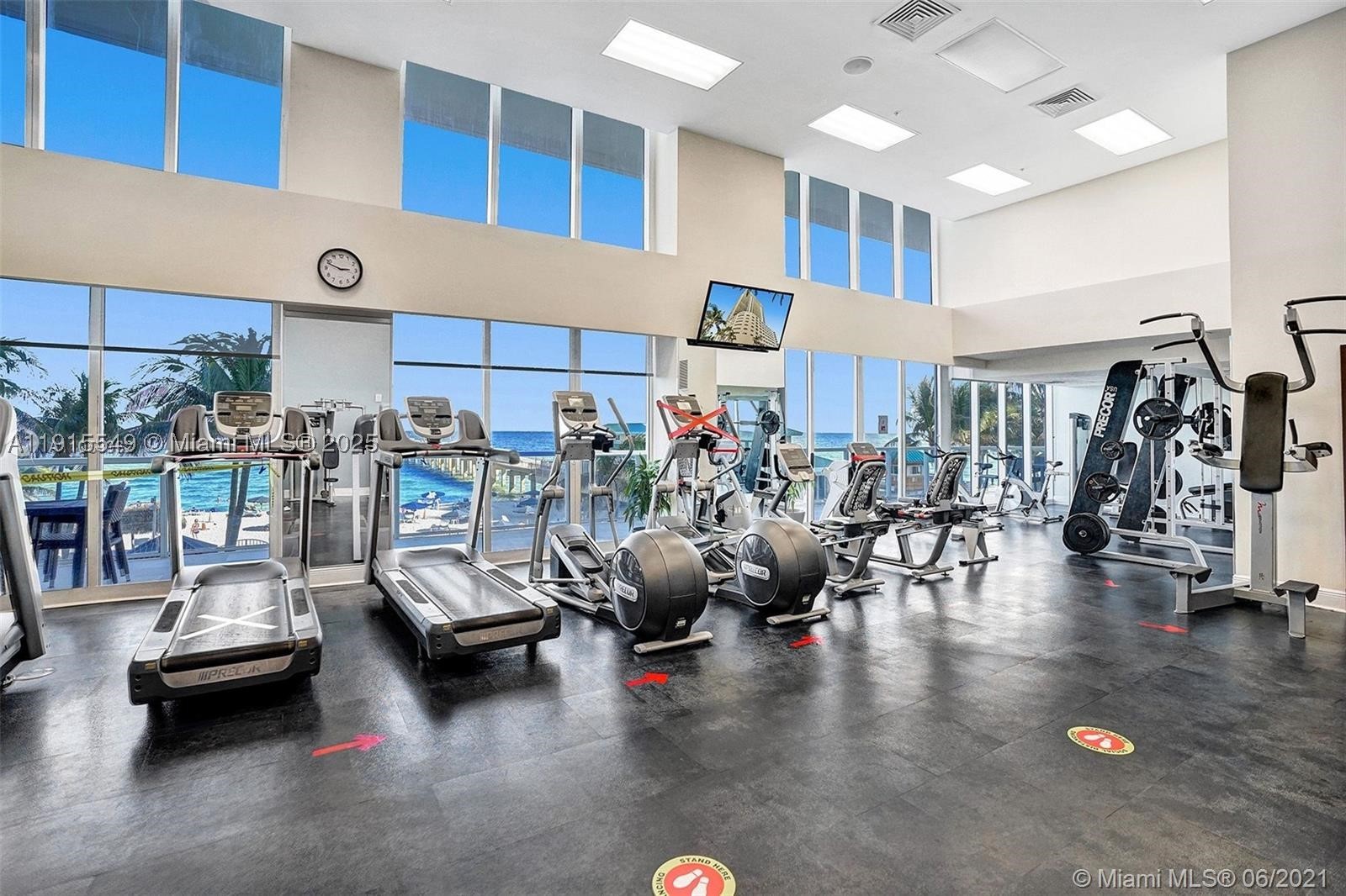 16699 Collins Ave #1105, Sunny Isles Beach FL 33160
