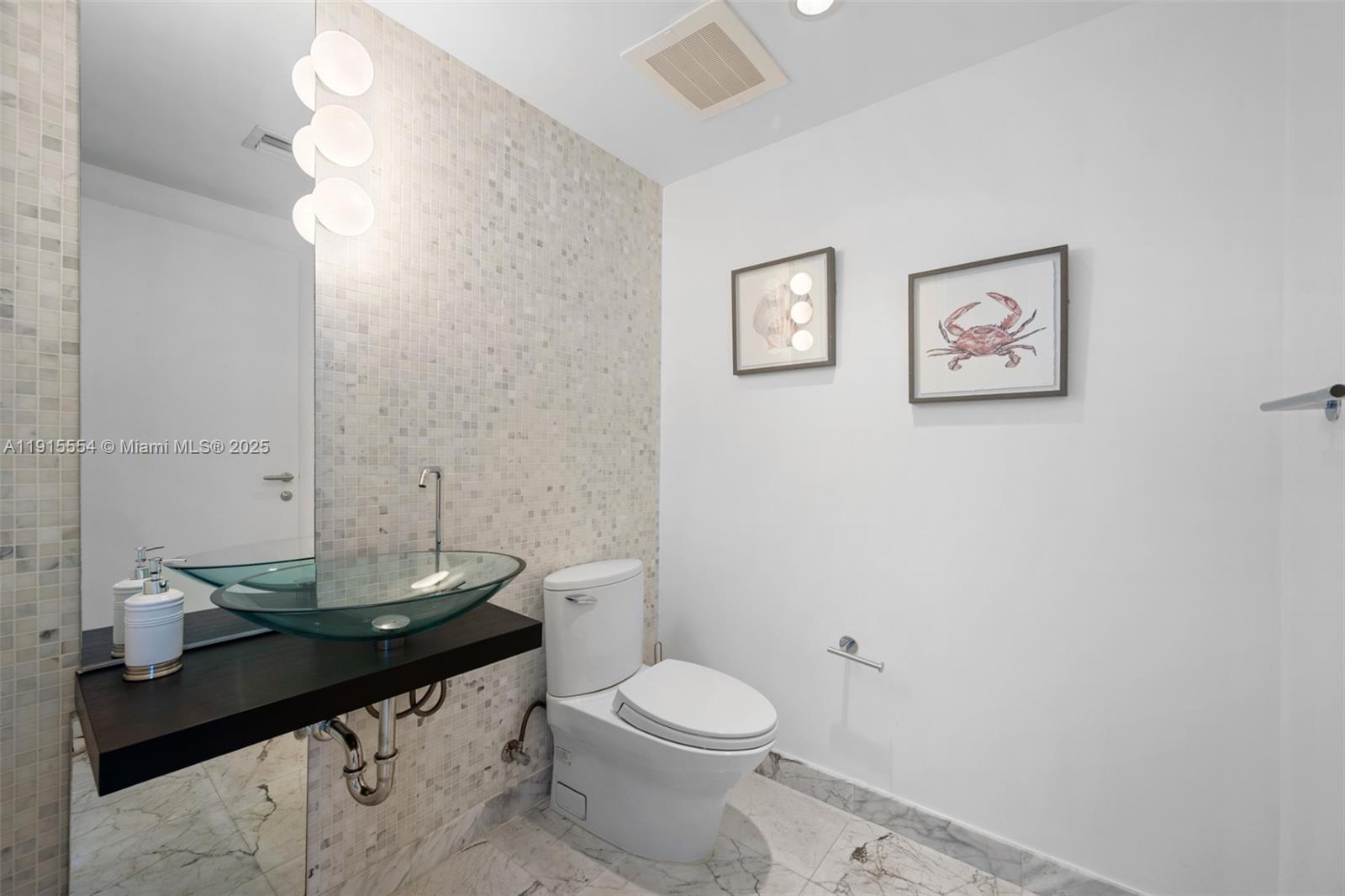 200 Biscayne Boulevard Way #4314, Miami FL 33131