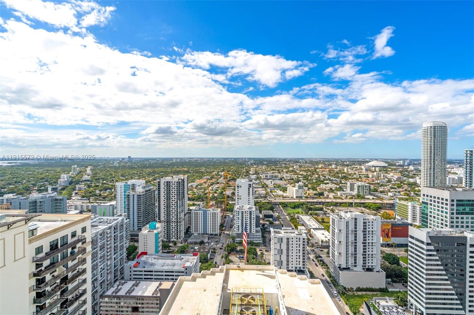 55 SW 9th St #4008, Miami FL 33130