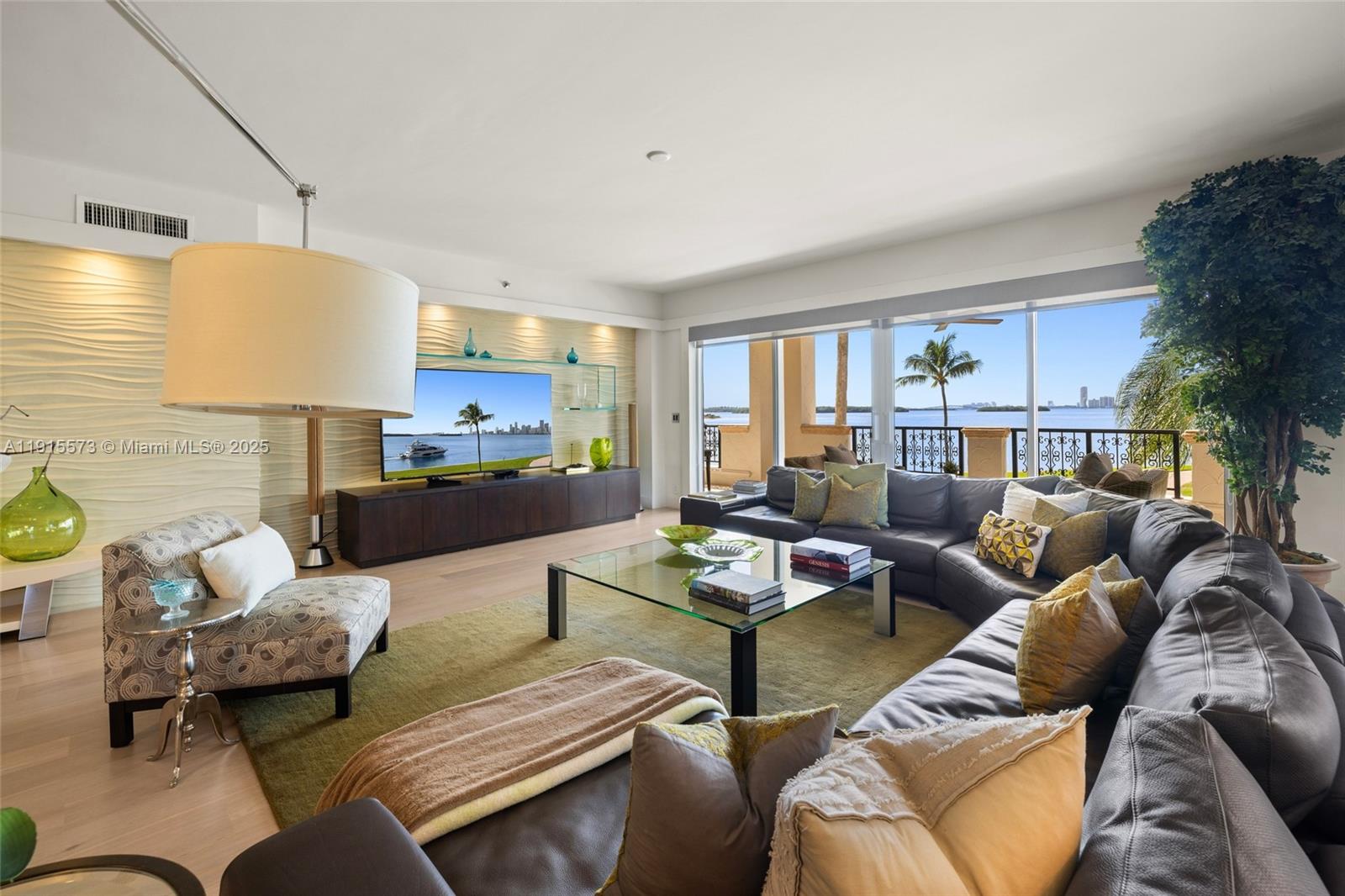 4924 Fisher Island Dr #4924, Miami Beach FL 33109