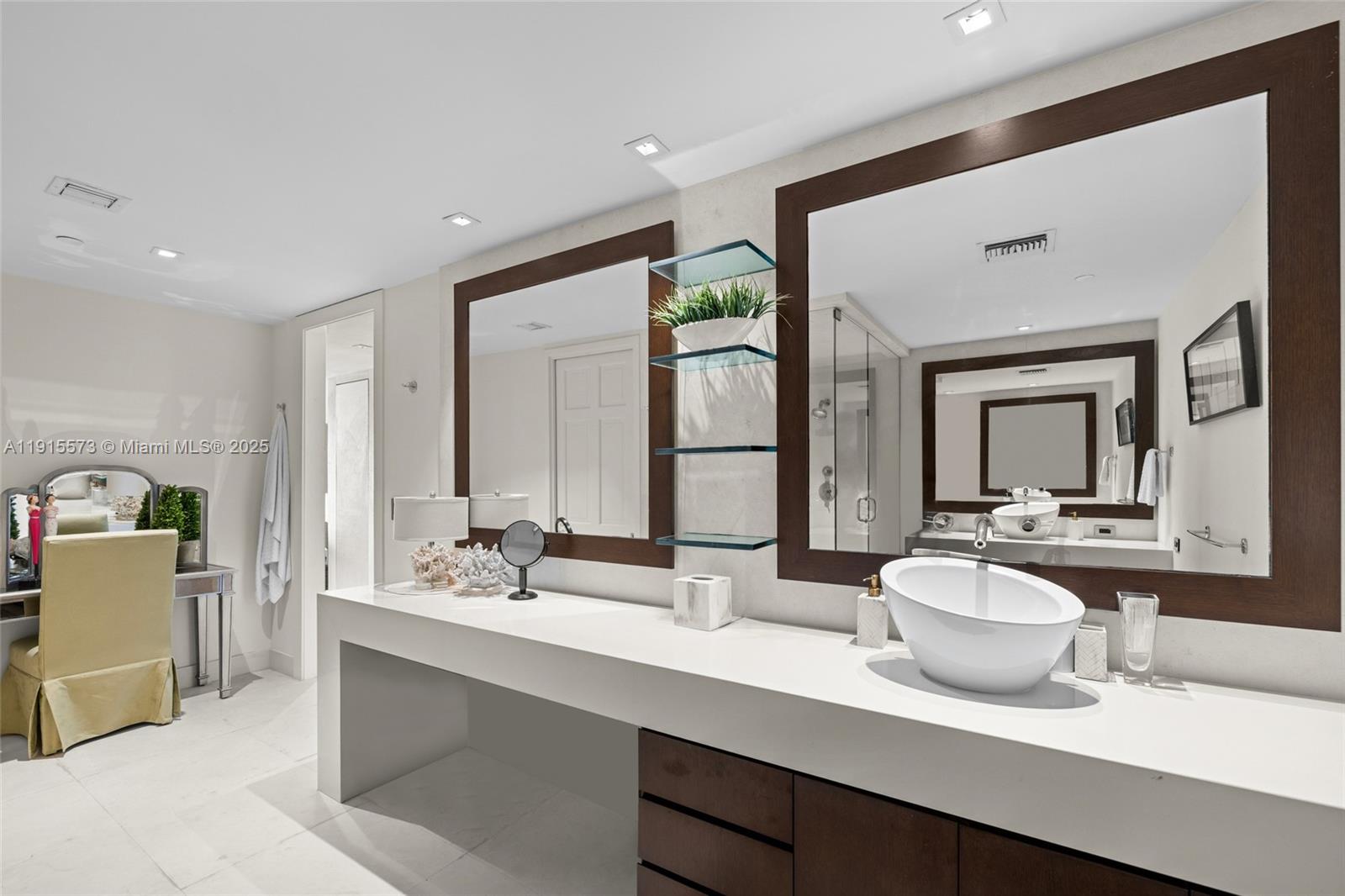 4924 Fisher Island Dr #4924, Miami Beach FL 33109