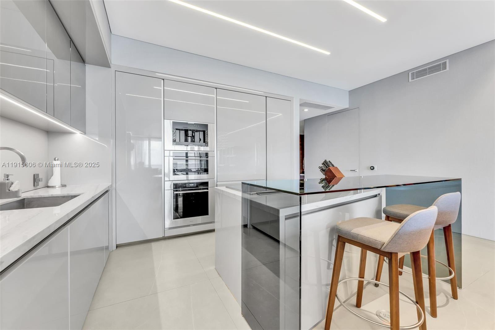 18975 Collins Ave #1002, Sunny Isles Beach FL 33160