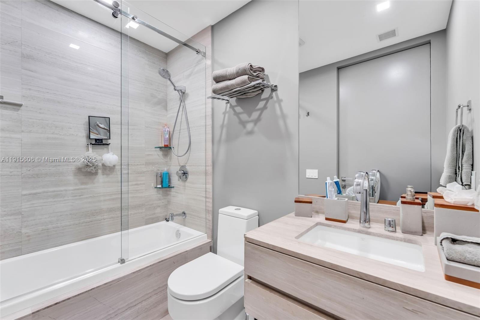 18975 Collins Ave #1002, Sunny Isles Beach FL 33160