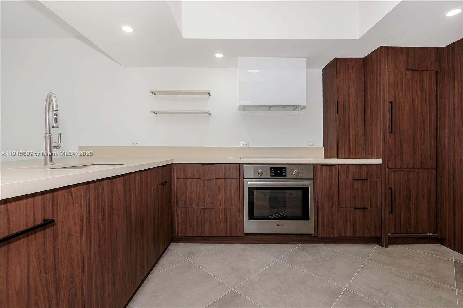 8855 Collins Ave #6E, Surfside FL 33154