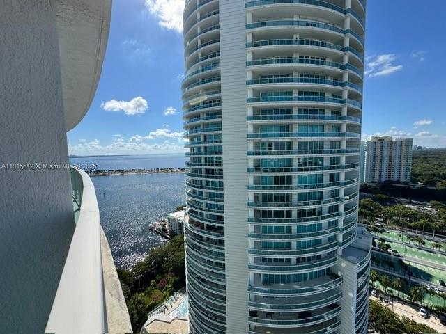 2101 Brickell Ave #2411, Miami FL 33129