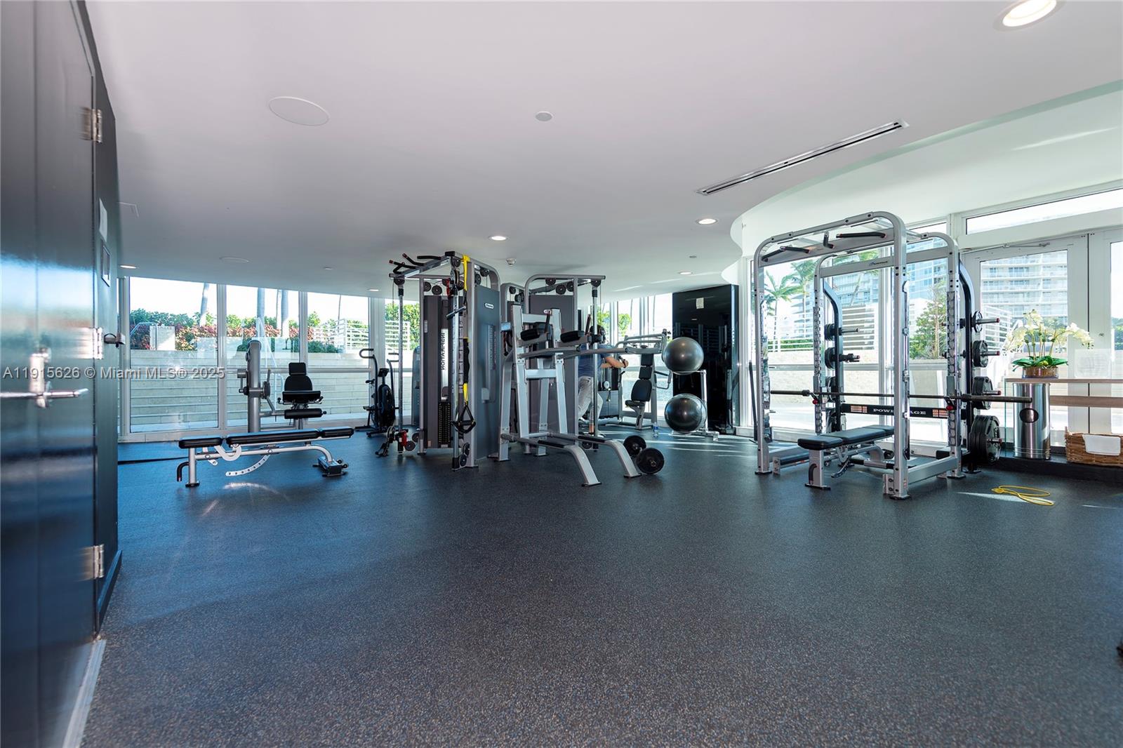 540 West Ave #413, Miami Beach FL 33139