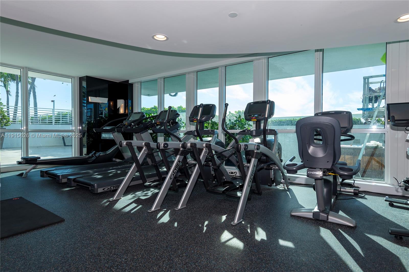 540 West Ave #413, Miami Beach FL 33139