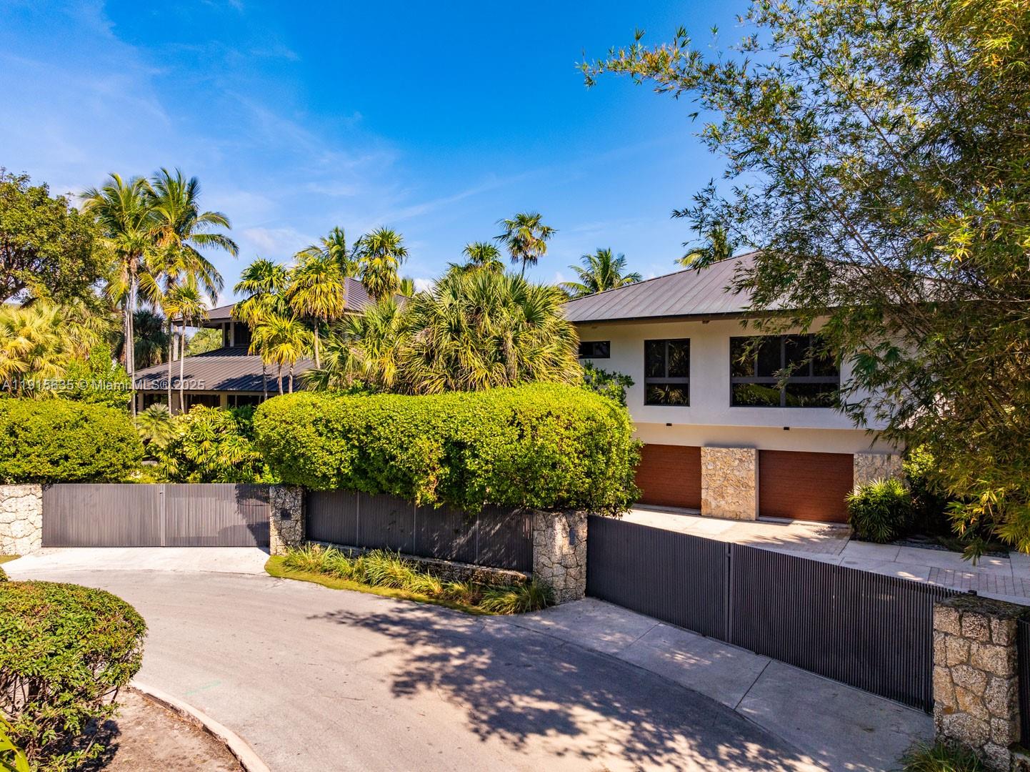 820 San Pedro Ave, Coral Gables FL 33156