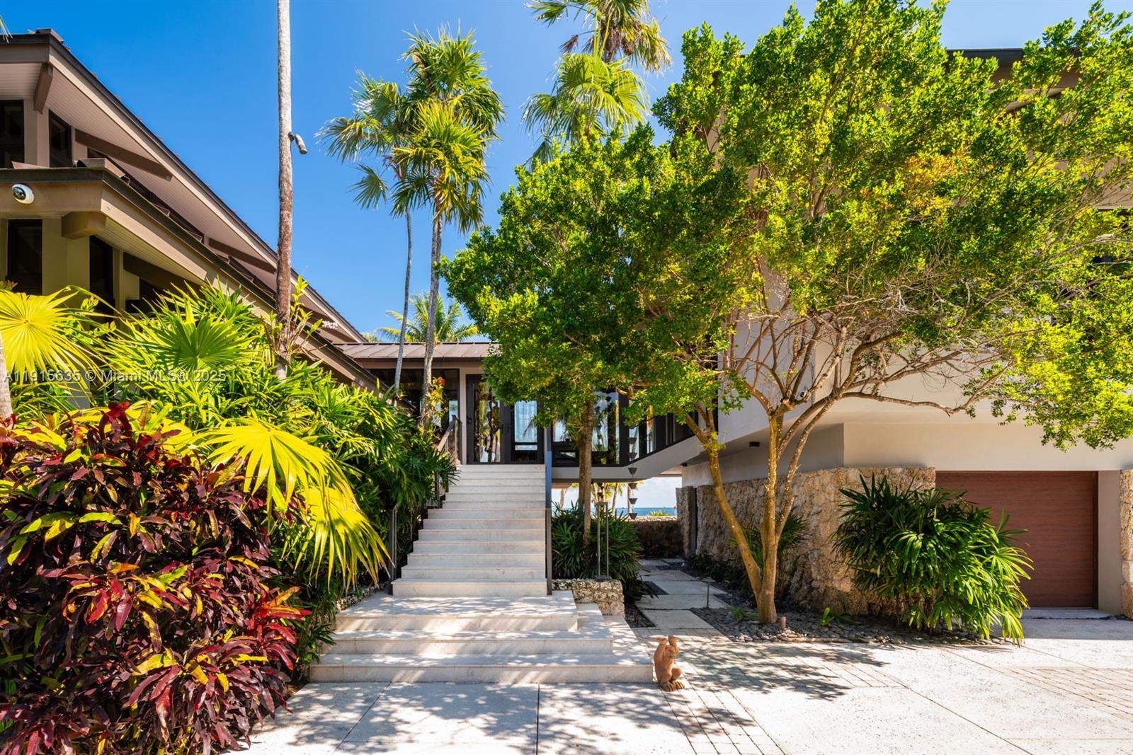 820 San Pedro Ave, Coral Gables FL 33156