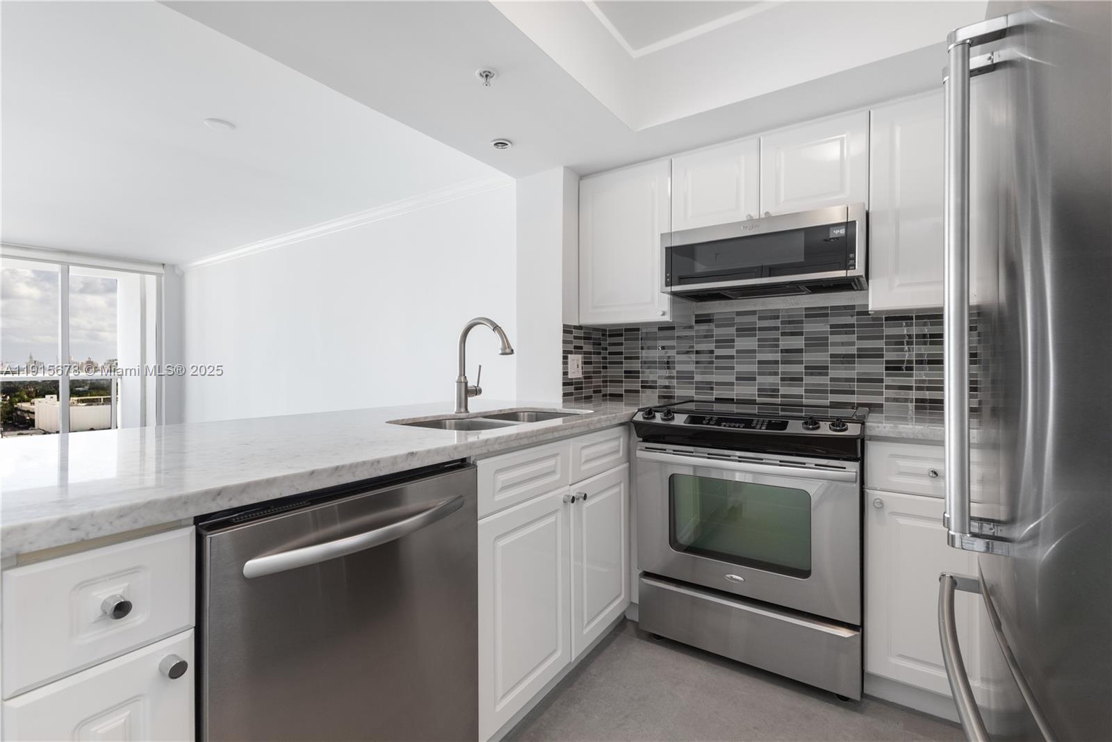 1800 Sunset Harbour Dr #1409, Miami Beach FL 33139