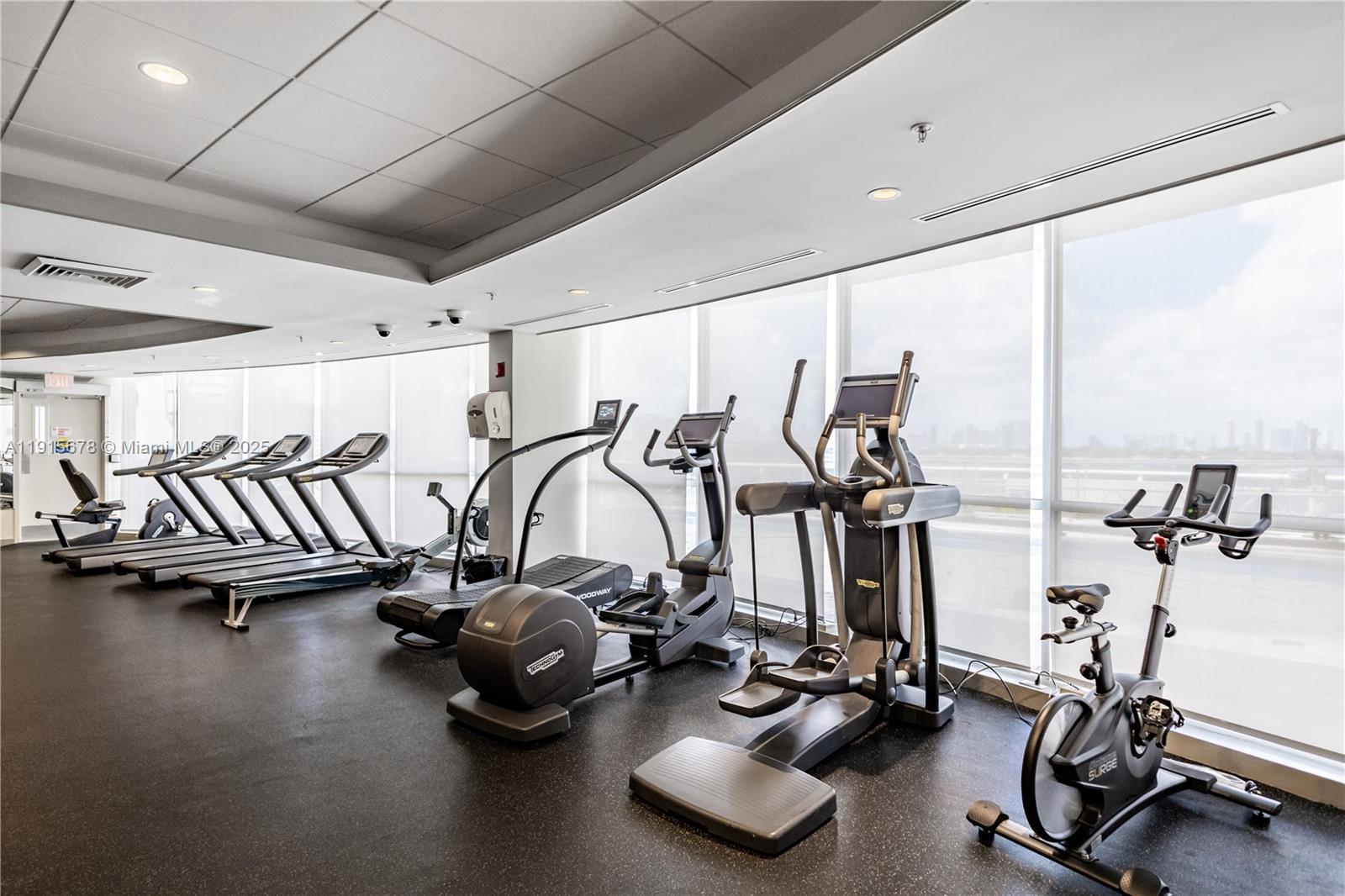 1800 Sunset Harbour Dr #1409, Miami Beach FL 33139