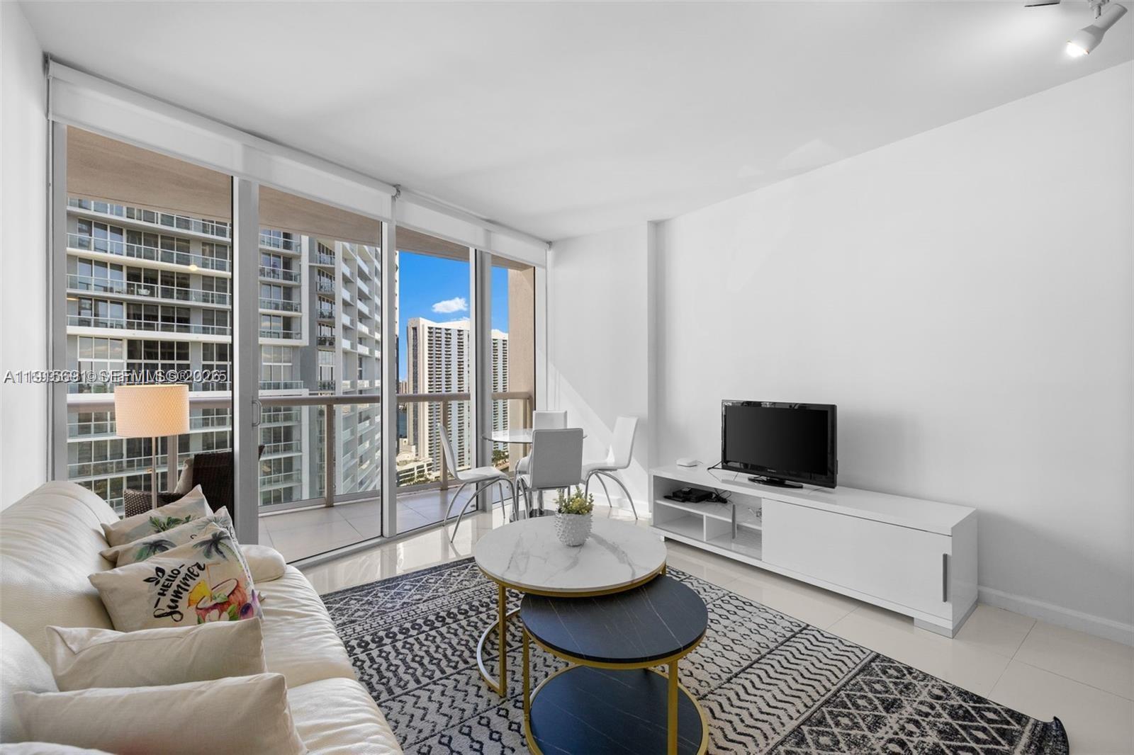 495 Brickell Ave #2206, Miami FL 33131