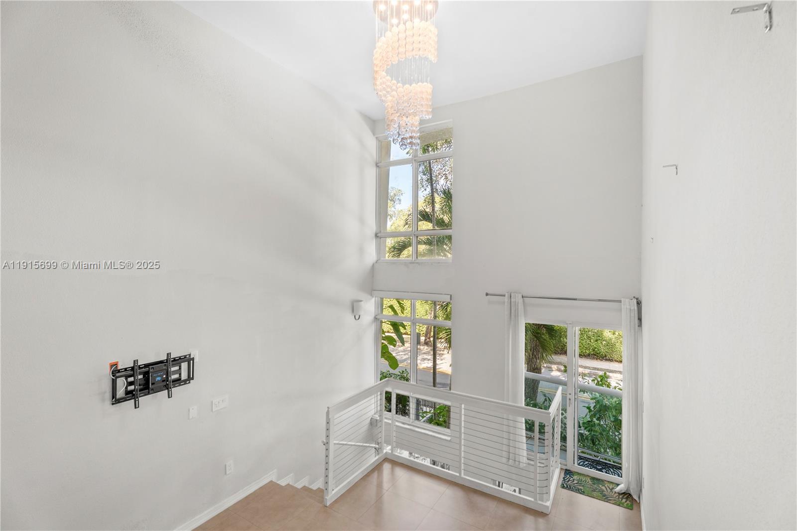1853 Jefferson Ave #6, Miami Beach FL 33139