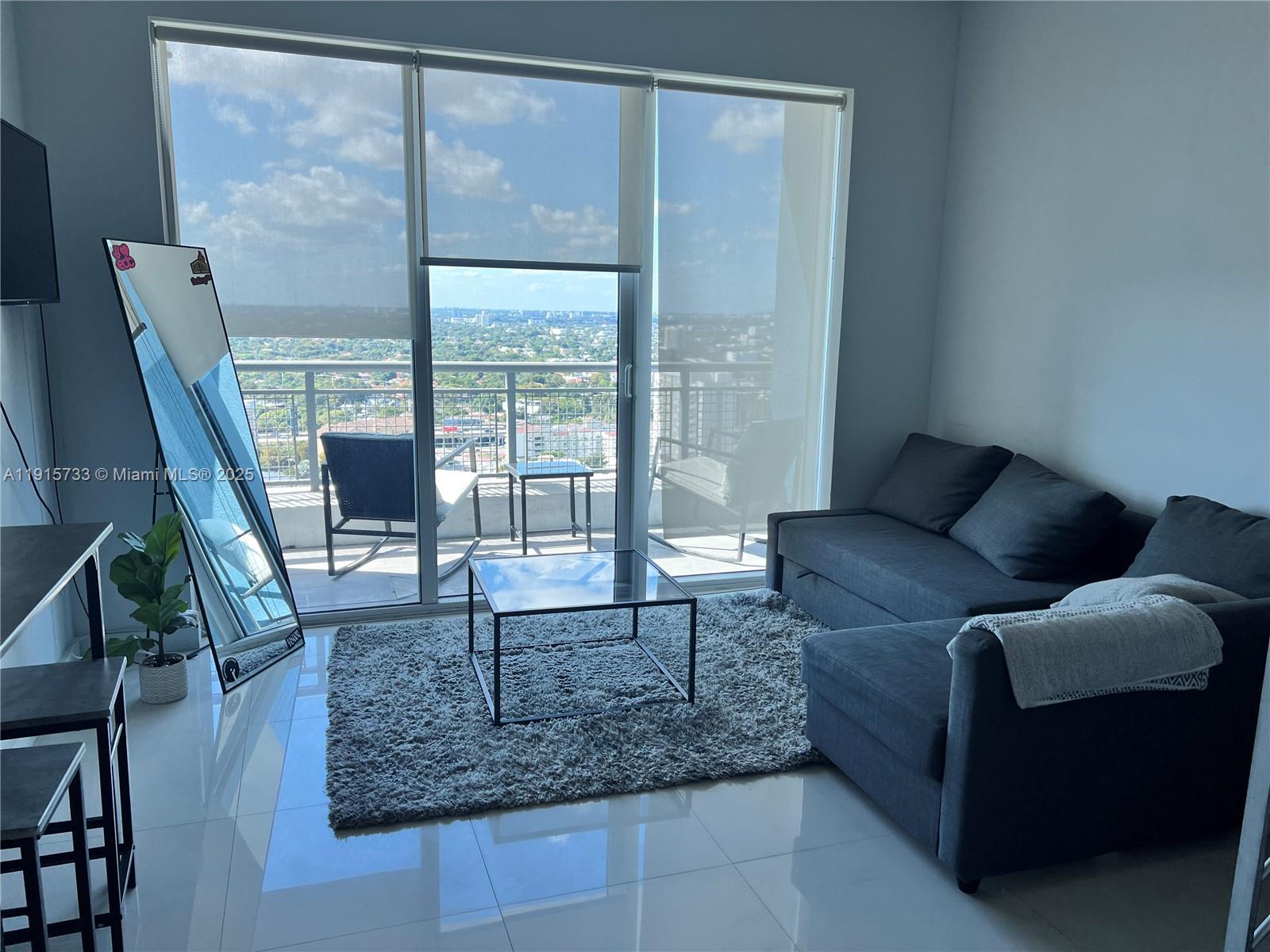 60 SW 13th St #2207, Miami FL 33130