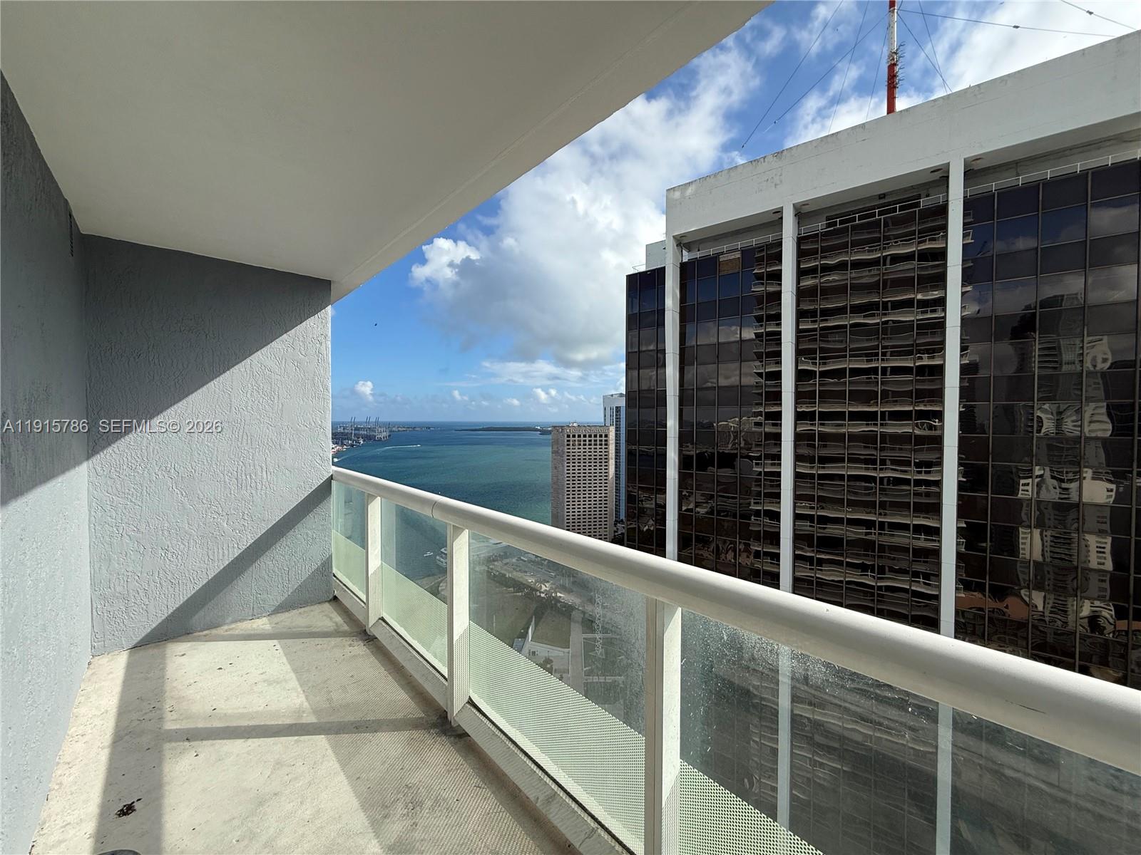 50 Biscayne Blvd #3911, Miami FL 33132