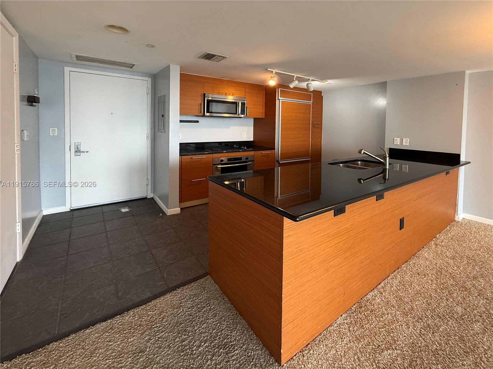 50 Biscayne Blvd #3911, Miami FL 33132