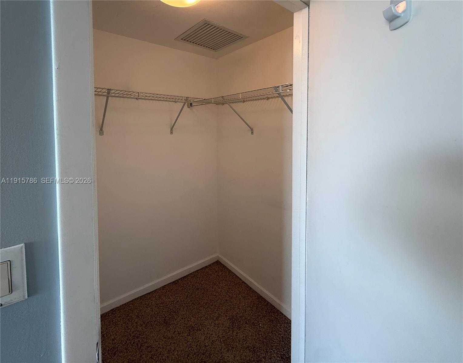 50 Biscayne Blvd #3911, Miami FL 33132