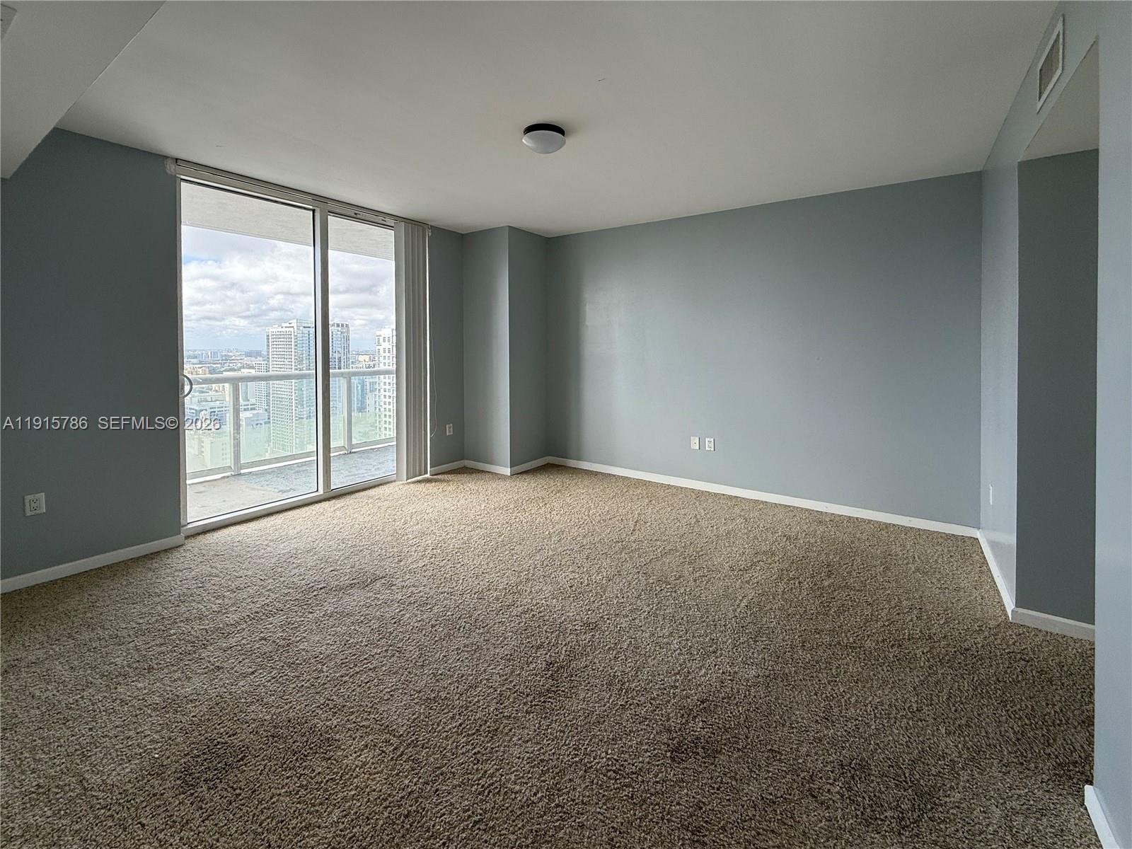 50 Biscayne Blvd #3911, Miami FL 33132