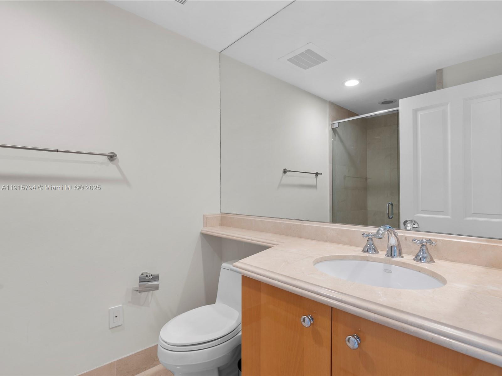 17875 Collins Ave #3305, Sunny Isles Beach FL 33160