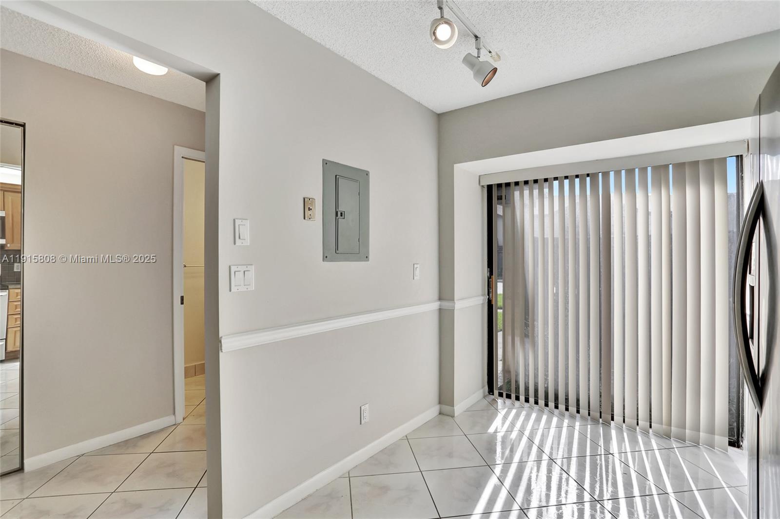 4615 S Carambola Cir S #27232, Coconut Creek FL 33066