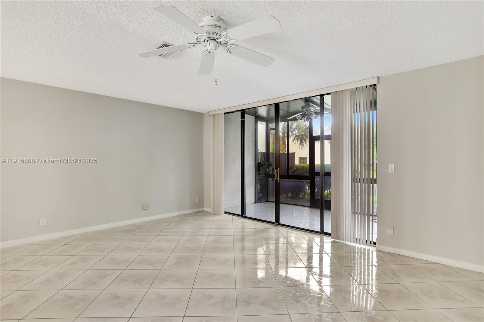 4615 S Carambola Cir S #27232, Coconut Creek FL 33066