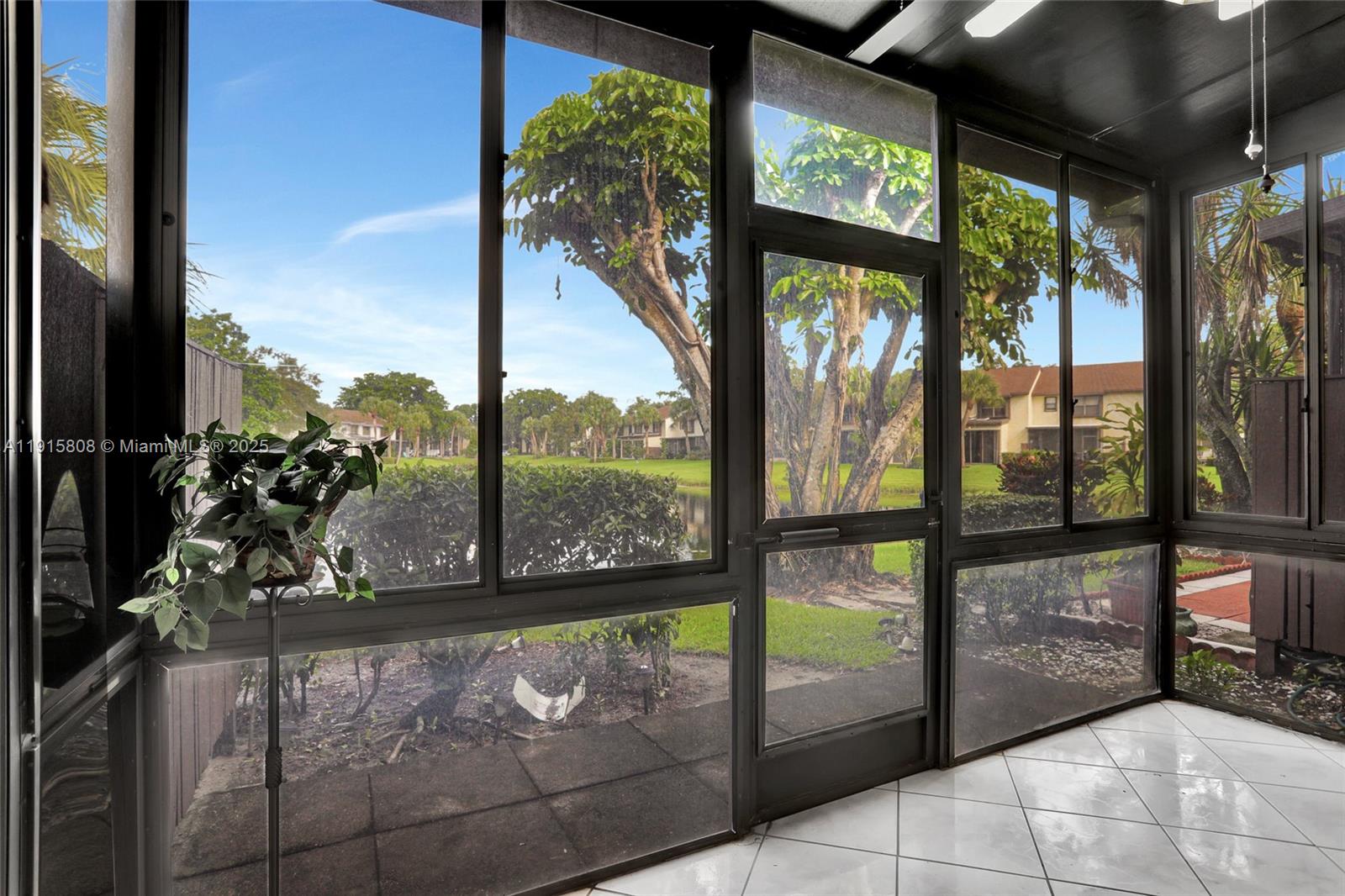 4615 S Carambola Cir S #27232, Coconut Creek FL 33066