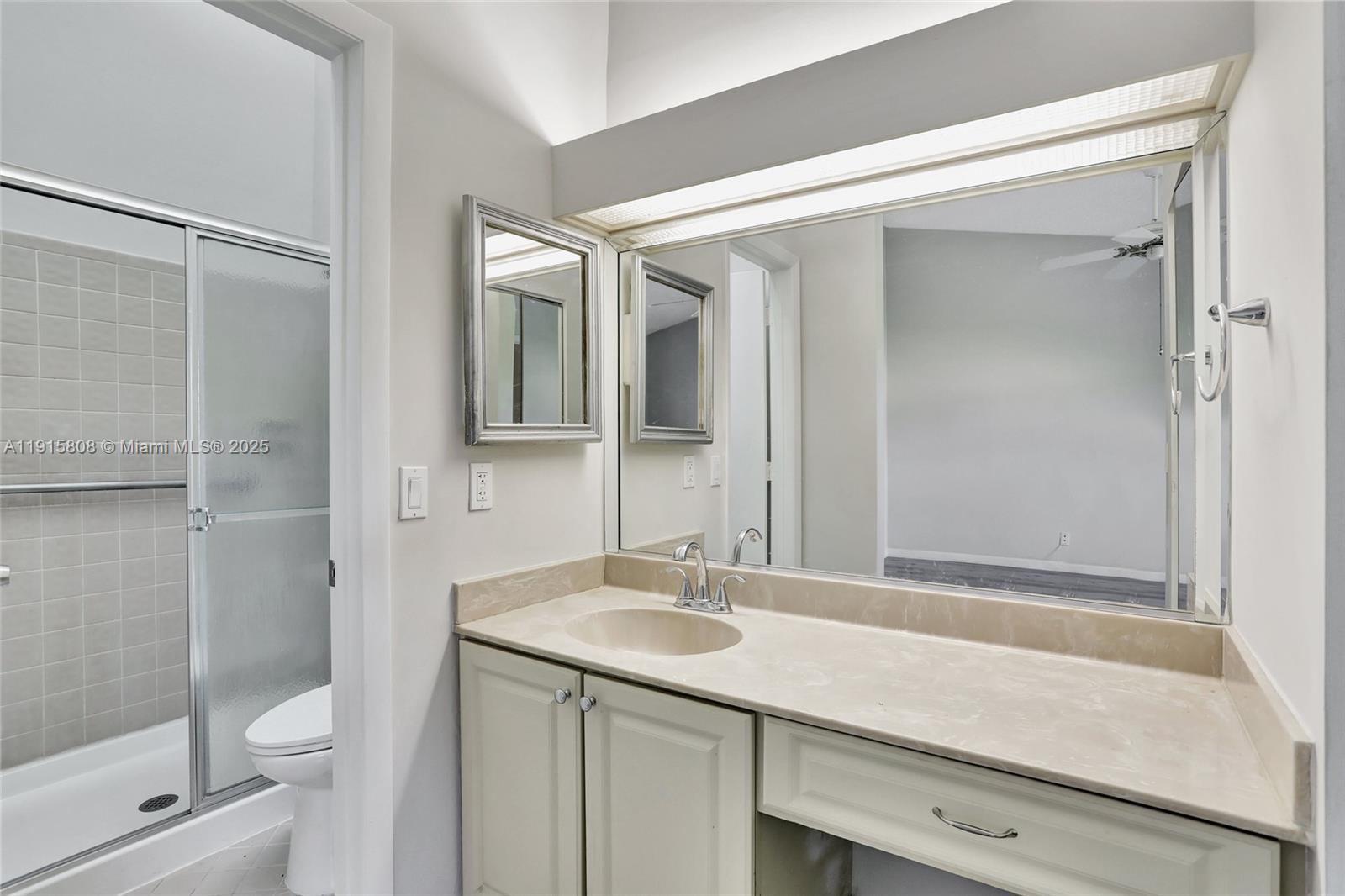 4615 S Carambola Cir S #27232, Coconut Creek FL 33066