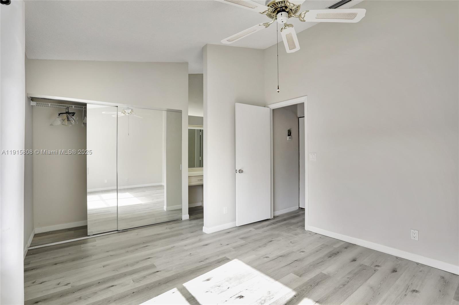 4615 S Carambola Cir S #27232, Coconut Creek FL 33066