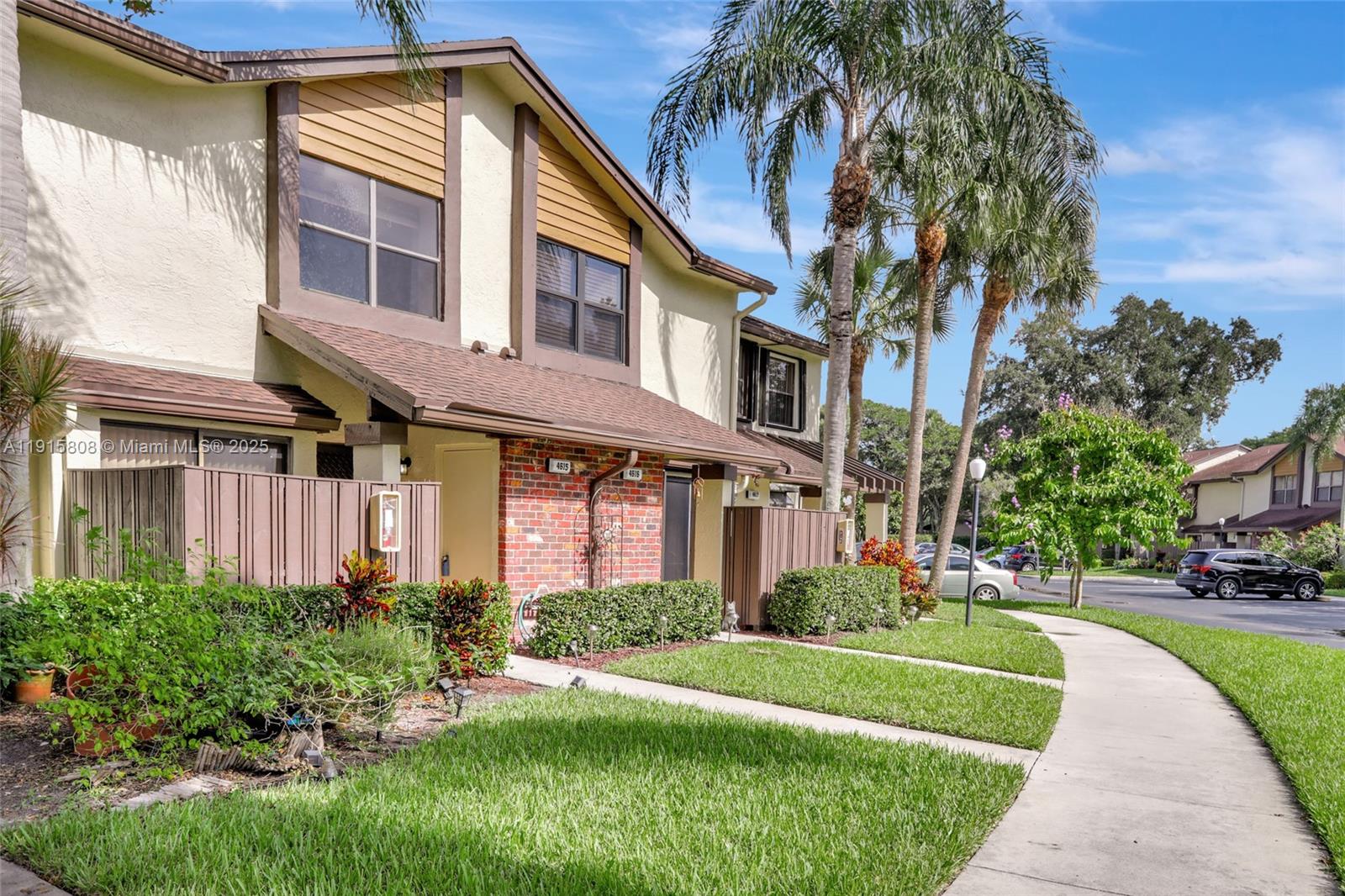 4615 S Carambola Cir S #27232, Coconut Creek FL 33066