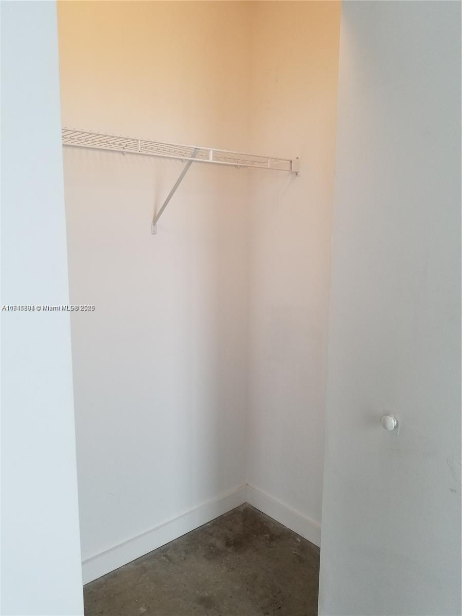 151 SE 1st St #2604, Miami FL 33131