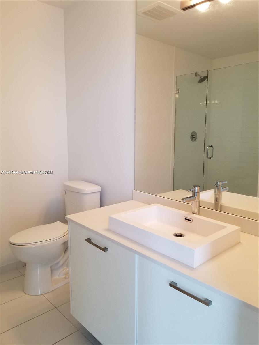 151 SE 1st St #2604, Miami FL 33131