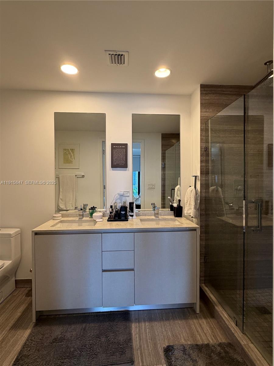 1010 Brickell Ave #2302, Miami FL 33131