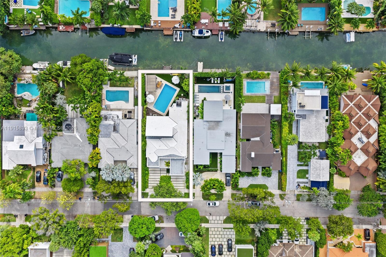 1792 Cleveland Rd, Miami Beach FL 33141