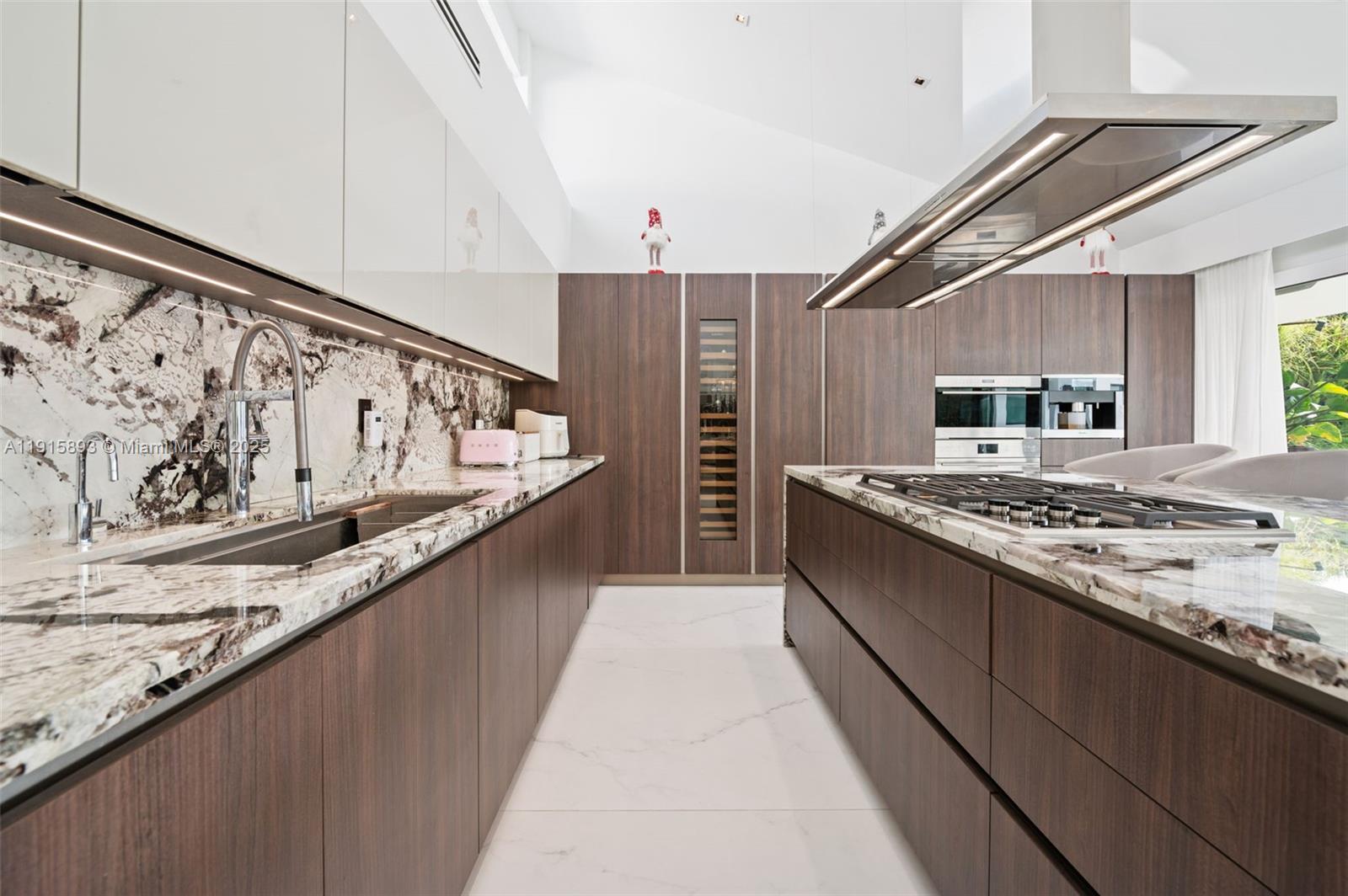 1792 Cleveland Rd, Miami Beach FL 33141
