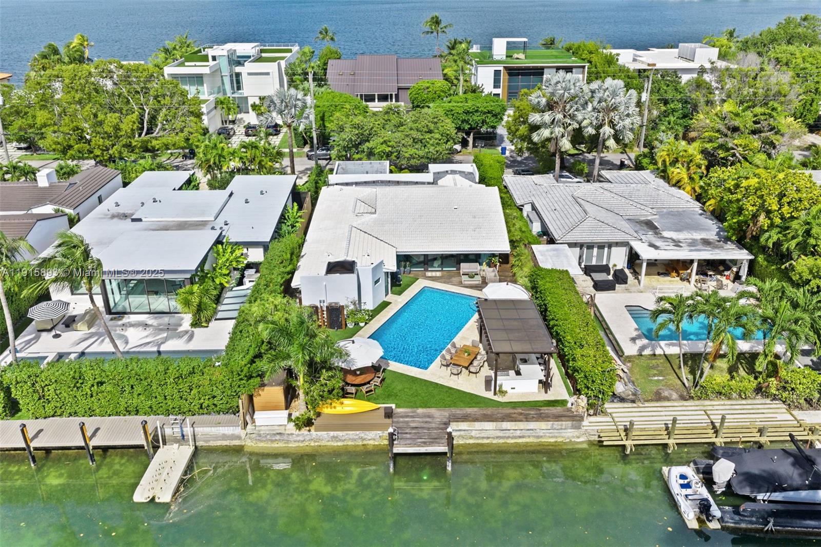 1792 Cleveland Rd, Miami Beach FL 33141