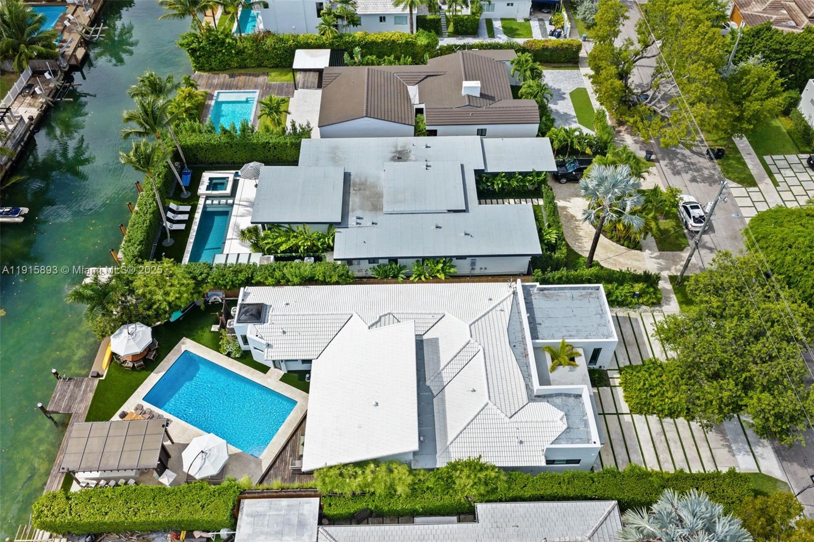 1792 Cleveland Rd, Miami Beach FL 33141