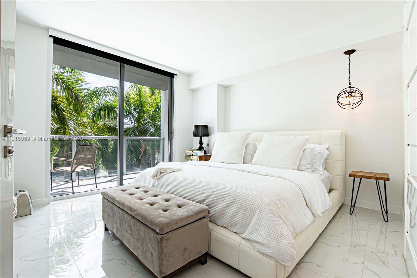500 Brickell Ave #301, Miami FL 33131