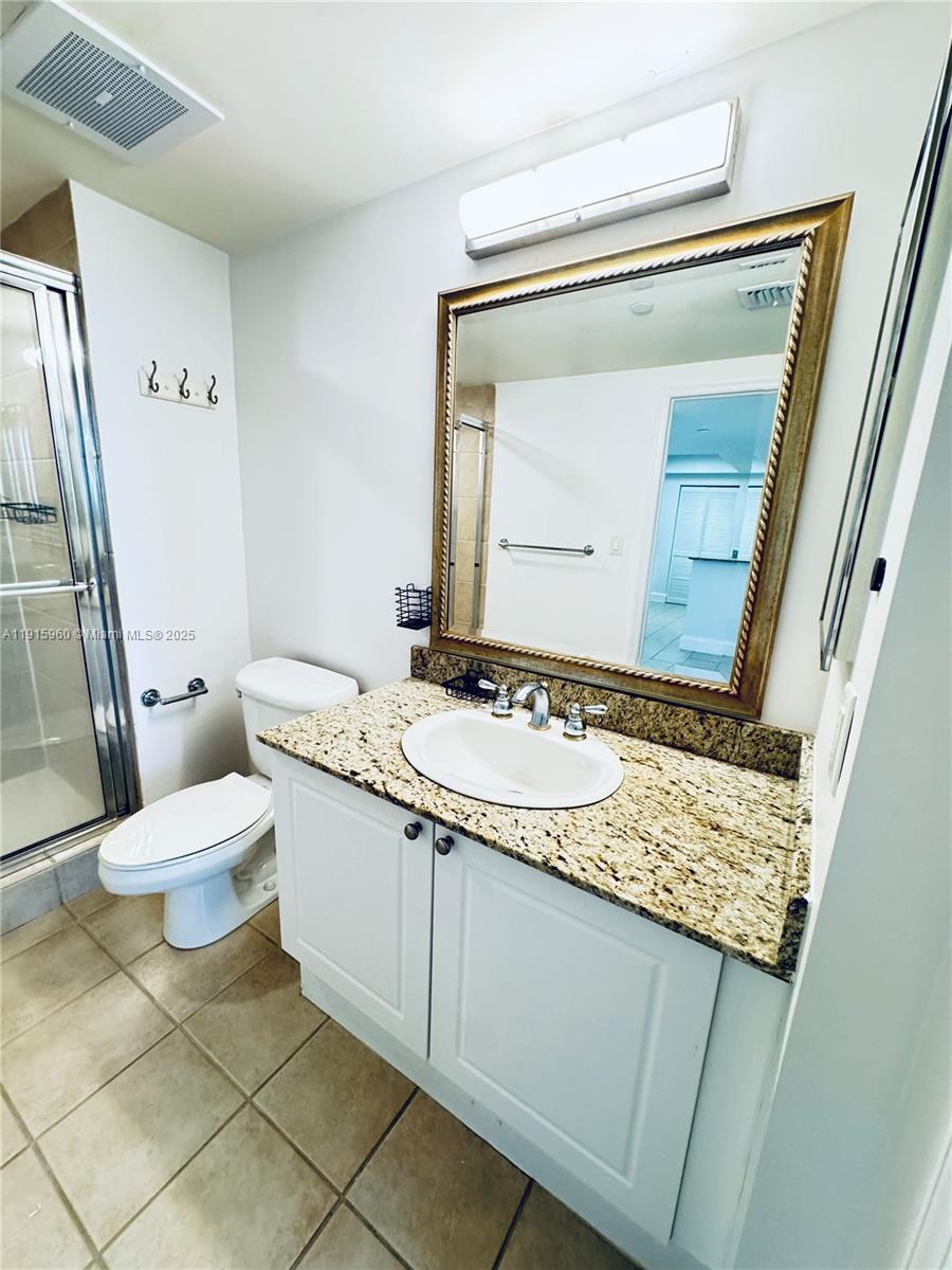 19501 W Country Club Dr #2310, Aventura FL 33180