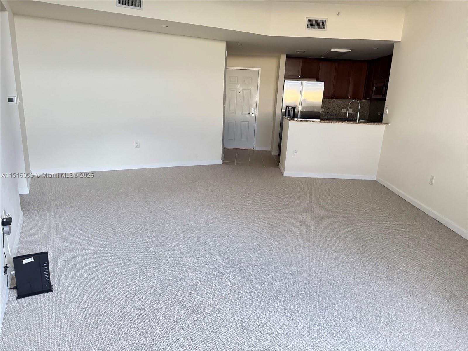 19501 W Country Club Dr #PH-06, Aventura FL 33180