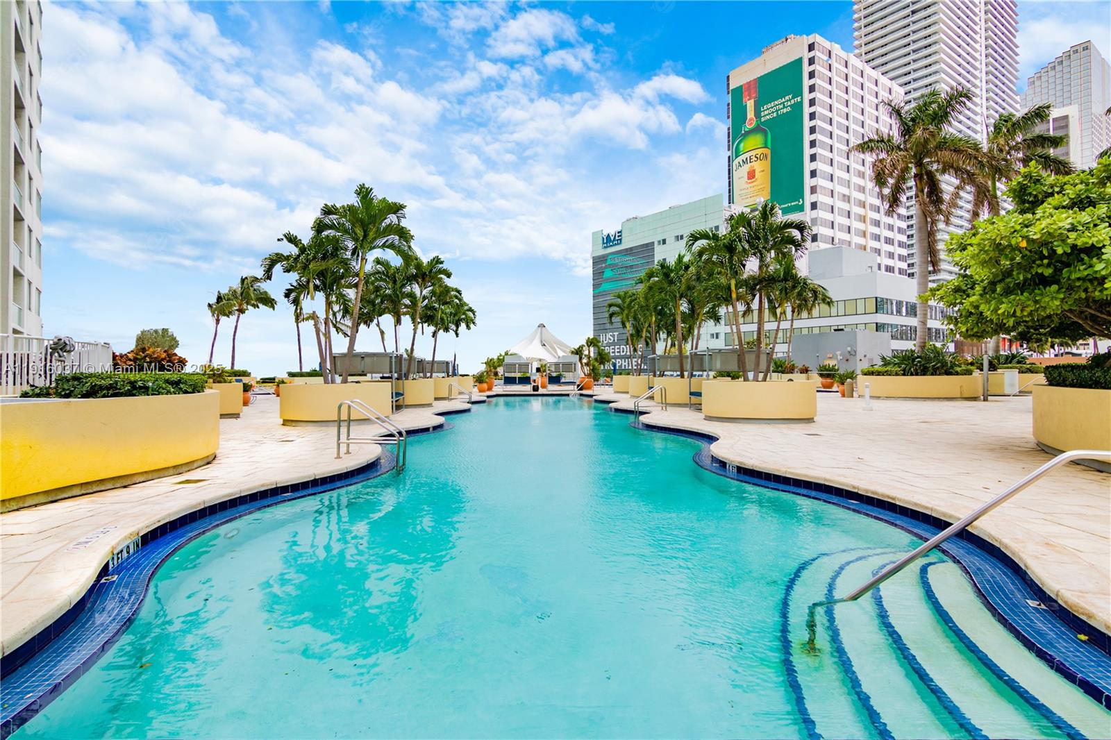 244 Biscayne Blvd #3703, Miami FL 33132