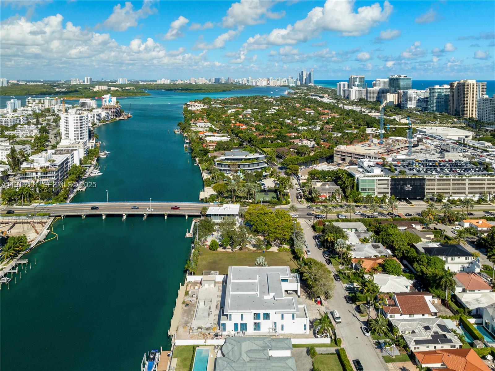 9540 Bay Dr, Surfside FL 33154
