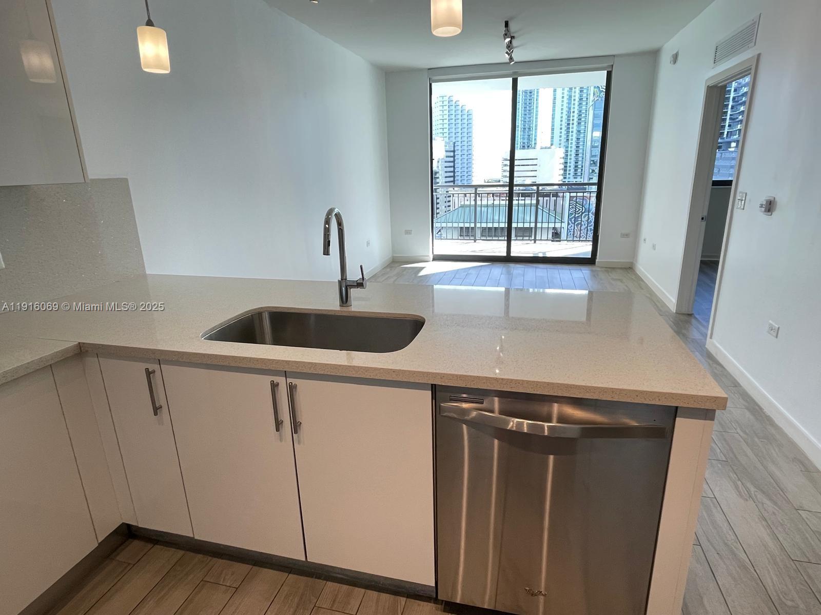 999 SW 1st Ave #1508, Miami FL 33130